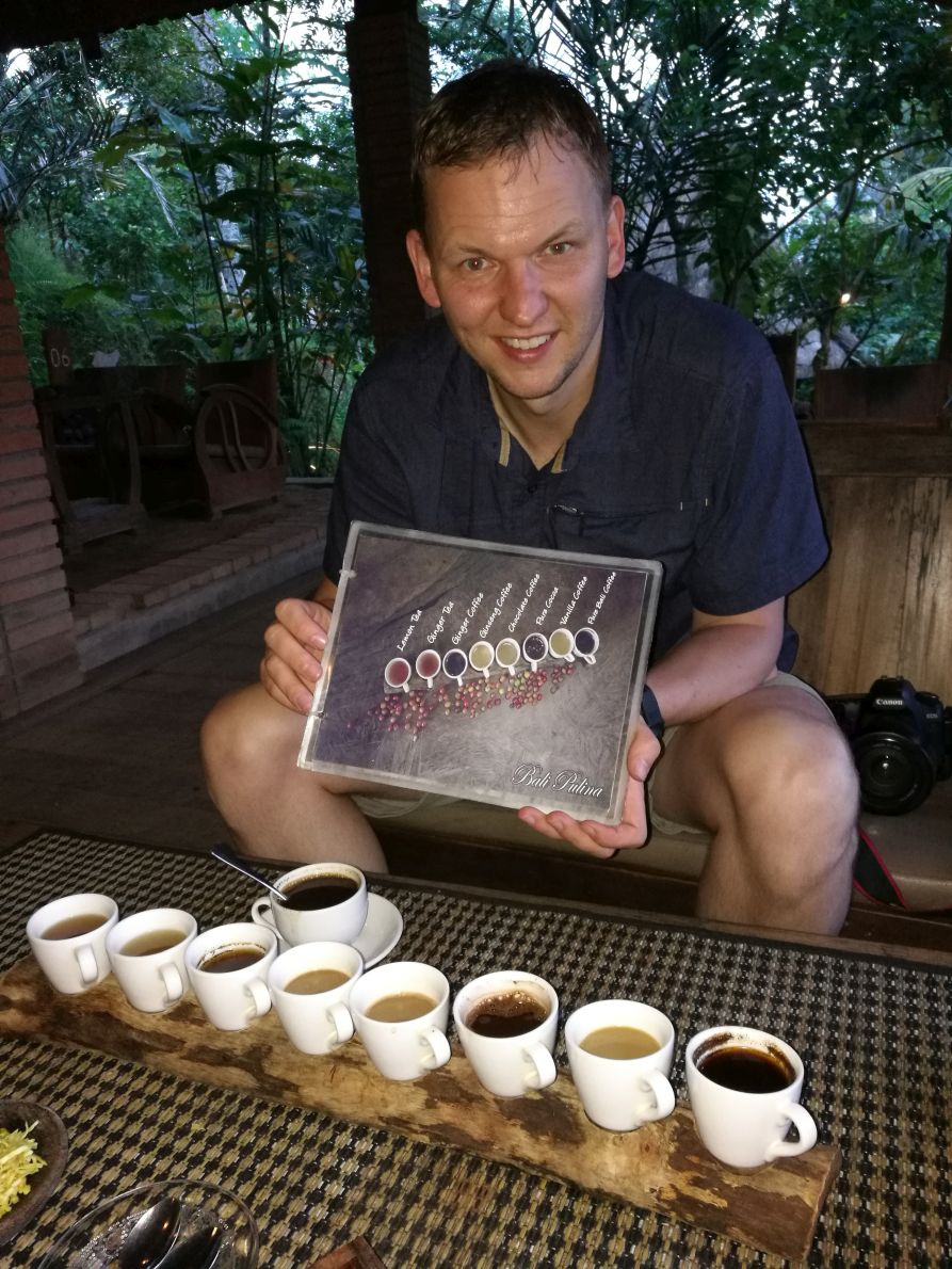 hovni kava