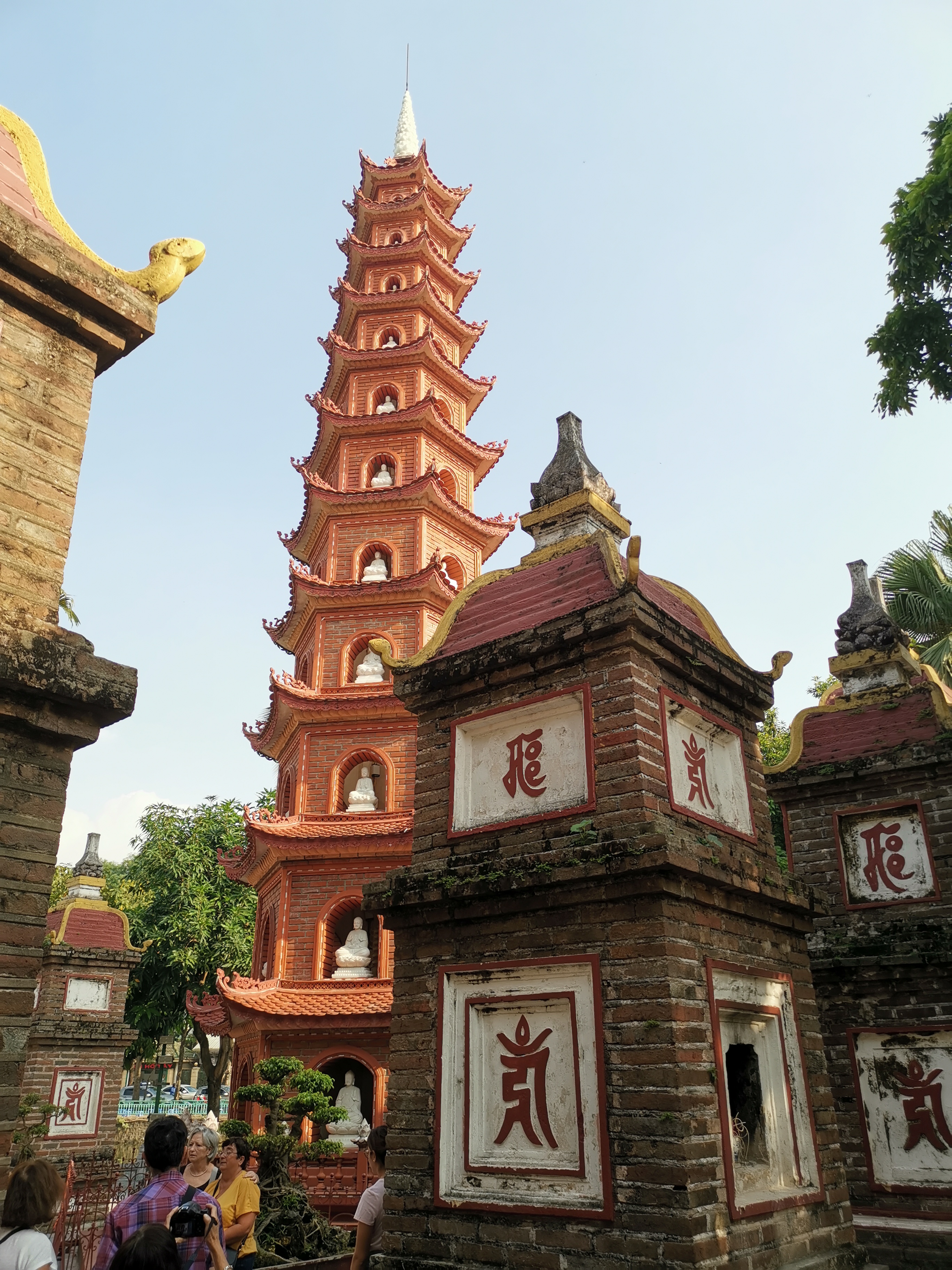 tran quoc pagoda